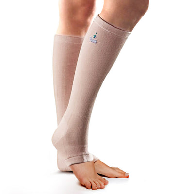 Buy Firm Support Stockings in 4 way stretch Elastic by Oppo Medical - Hey  Zindagi