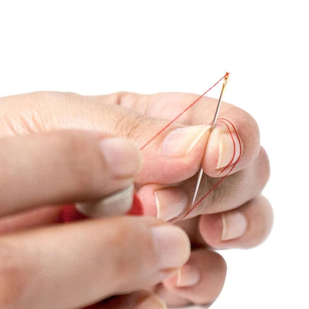 Easy Threading Needles 12851 for Hand Sewing by Pony - Hey Zindagi