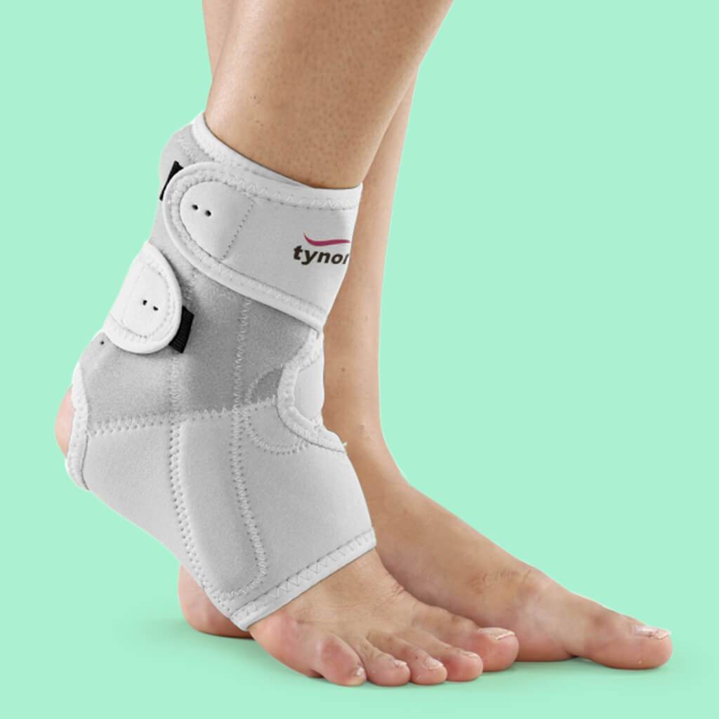 Ankle Support (Neoprene / with semi-rigid splint)